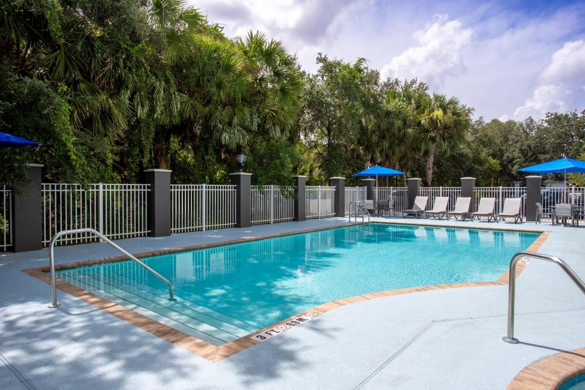 Holiday Inn Express & Suites Bradenton East-Lakewood Ranch By Ihg Exteriör bild